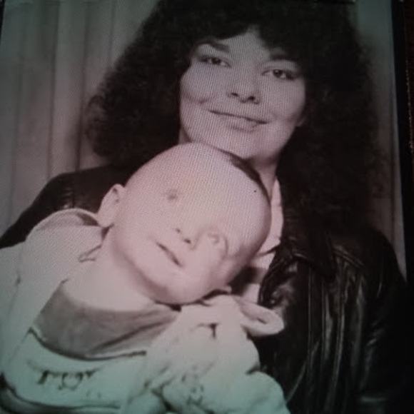 Meet your Posher, Janet - Picture 1 of 1